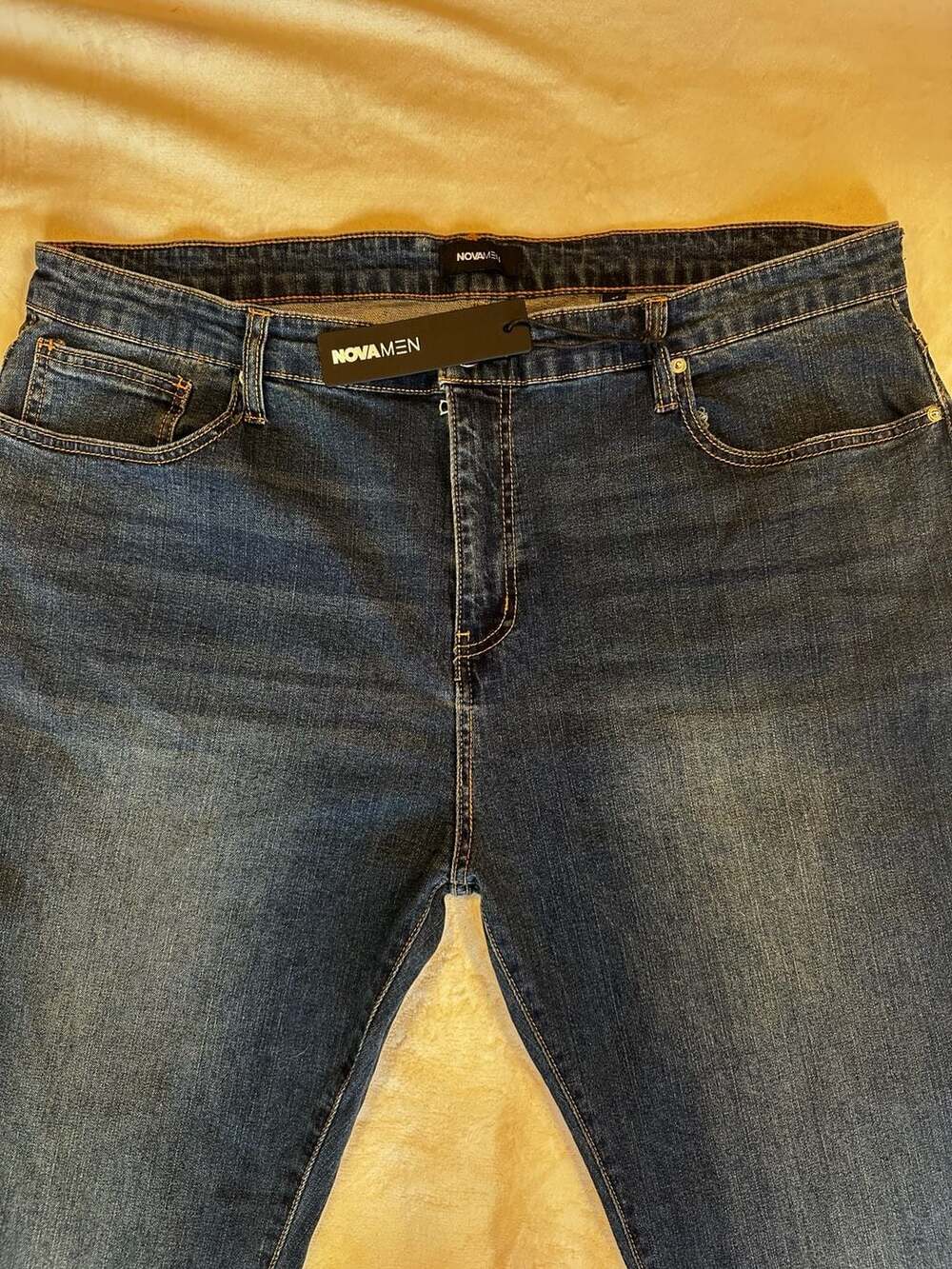 NWT NOVAMEN Straight Dark Wash Jeans size 42x32
